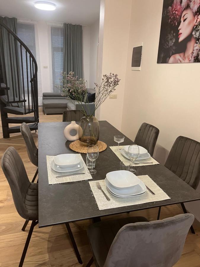 Exclusive Two-Level Apartment With Private Terrace On The Canal Brüksel Dış mekan fotoğraf