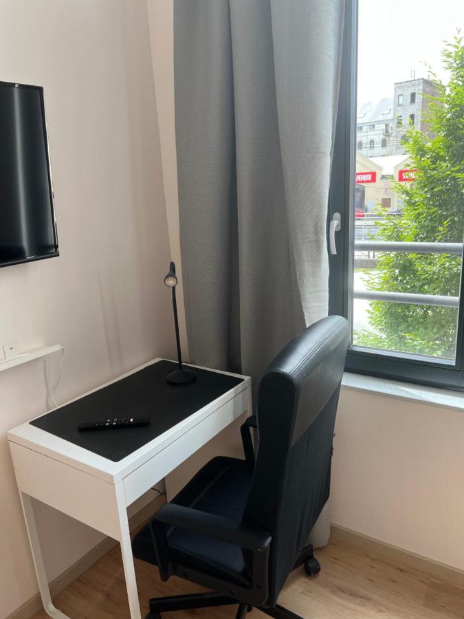 Exclusive Two-Level Apartment With Private Terrace On The Canal Brüksel Dış mekan fotoğraf
